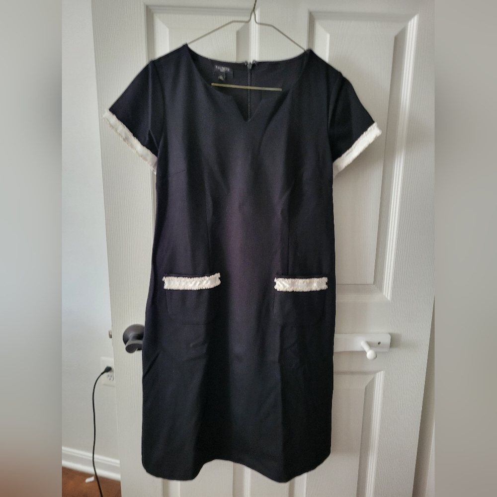 Talbots Black Dress with Cream Trim     Size 4 Petite